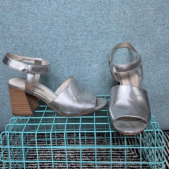 Jeffrey Campbell Silver Block Heel Sandals - Picture 2 of 7